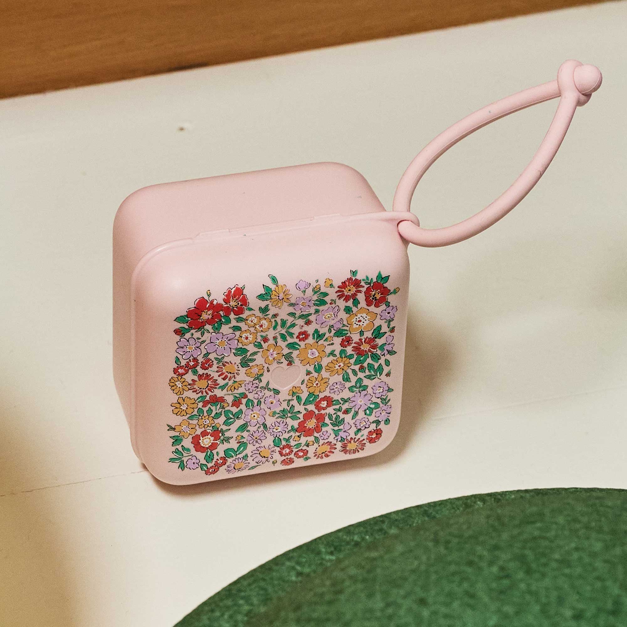 BIBS x LIBERTY krabička na cumlíky – Obrázok 24